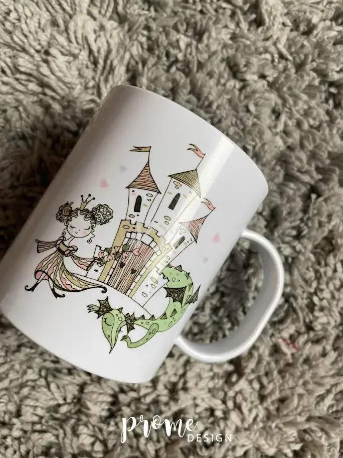 Dětský plastový hrnek - Princezna a drak se jménem