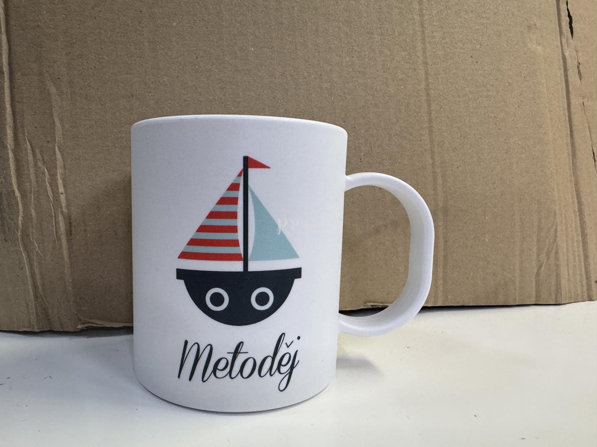 Dětský plastový hrnek - Marina se jménem 