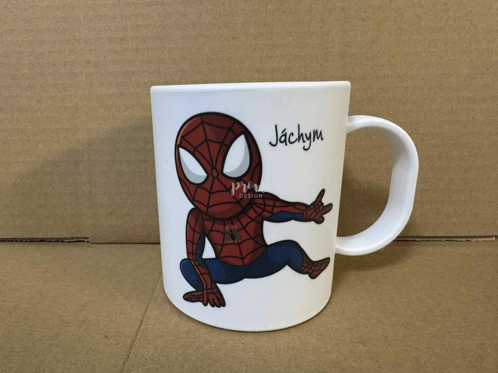 Dětský plastový hrnek - S pavoučím hrdinou a vlastním jménem