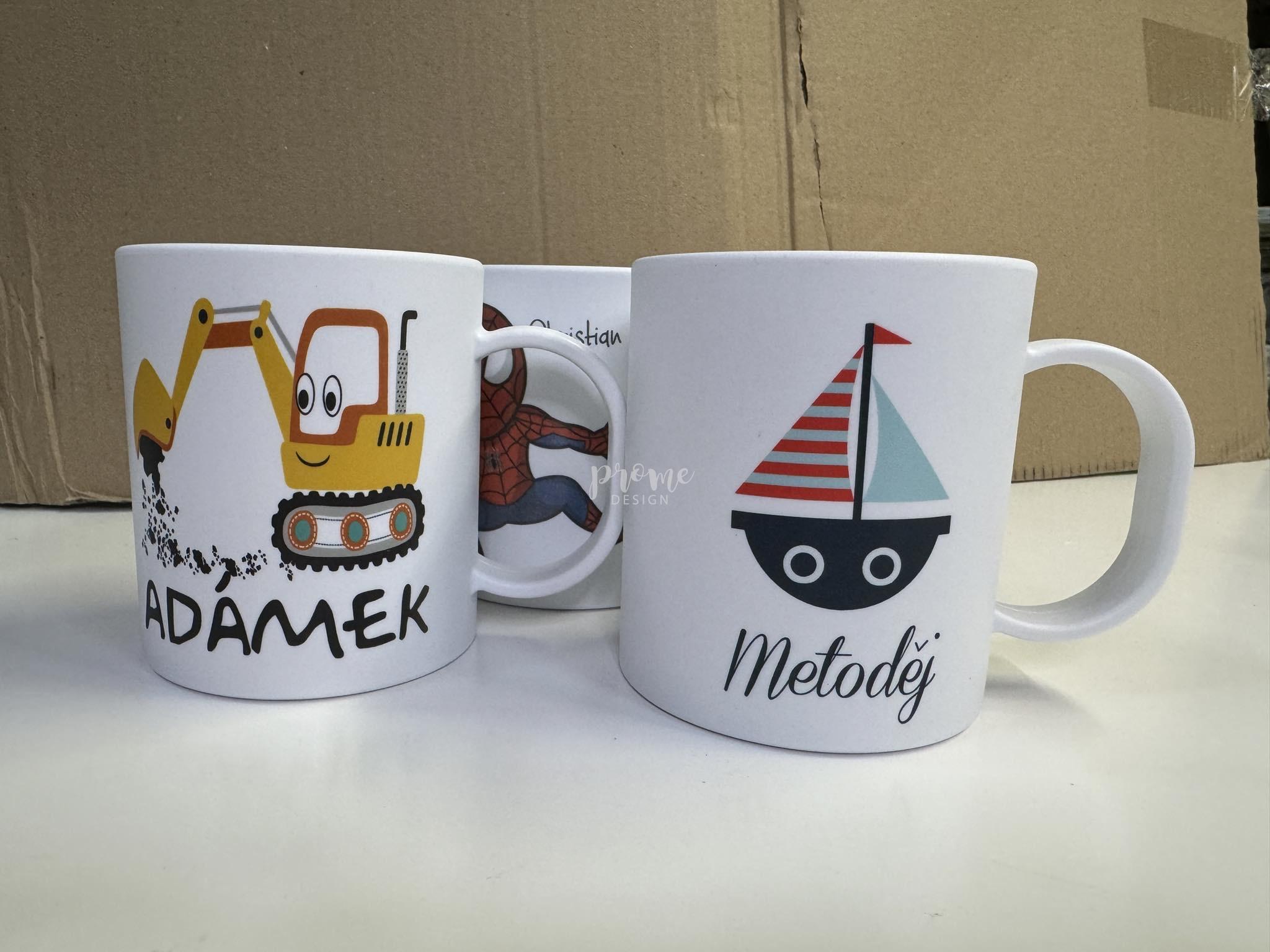 Dětský plastový hrnek - Marina se jménem 