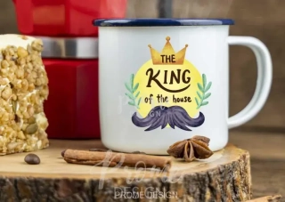 HRNEK PLECHÁČEK - The king of the house